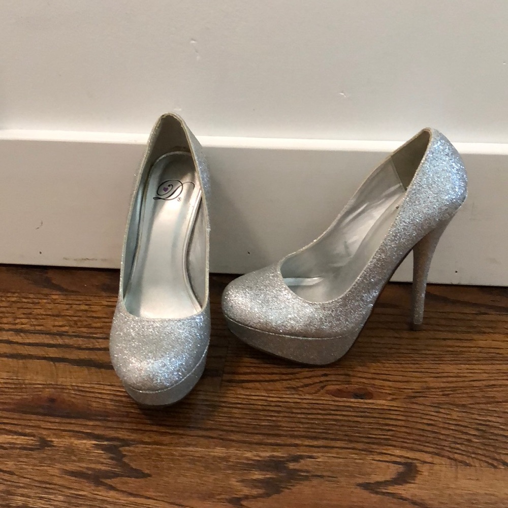 Sparkle silver high heels
